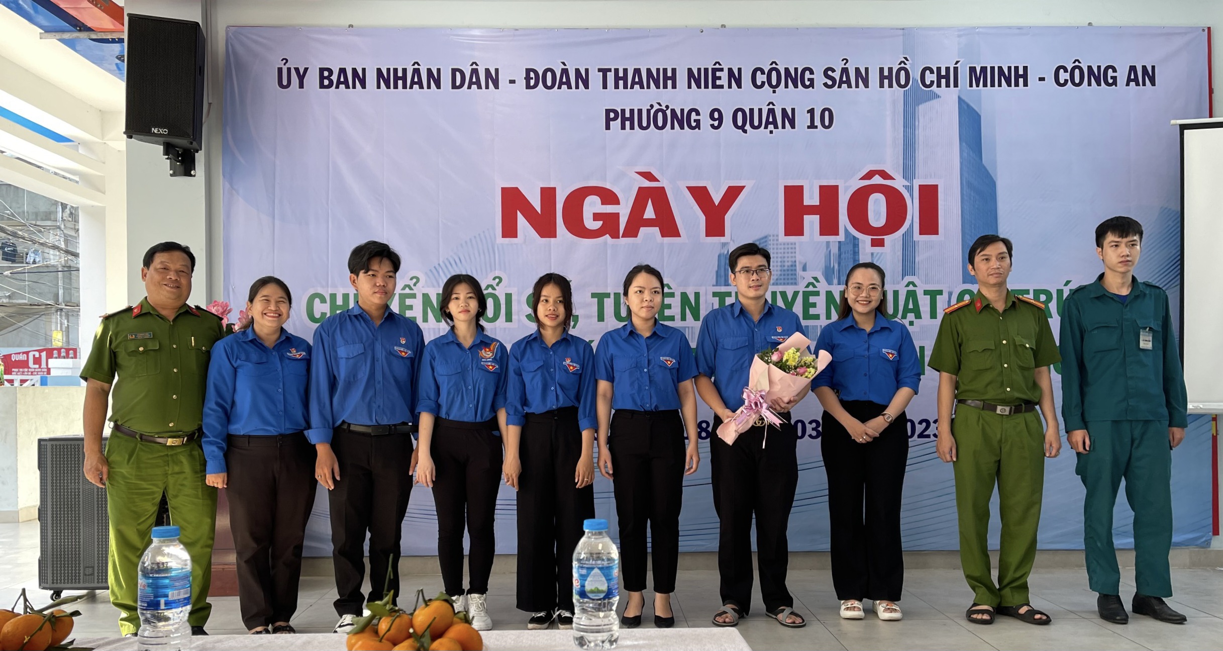 Image: NGÀY HỘI CHUYỂN ĐỔI SỐ, TUYÊN TRUYỀN LUẬT CƯ TRÚ  VÀ THỰC HIỆN ĐỀ ÁN 06 TRÊN ĐỊA BÀN PHƯỜNG 9